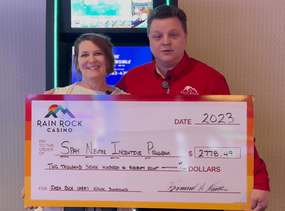 Rain Rock Casino & Hotel donates to Rain Rock Community Foundation for local support, Yreka CA